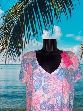 Lilly Pulitzer"s Blue Isle Snappy Turtle T-Shirt ⭐️NWT⭐️